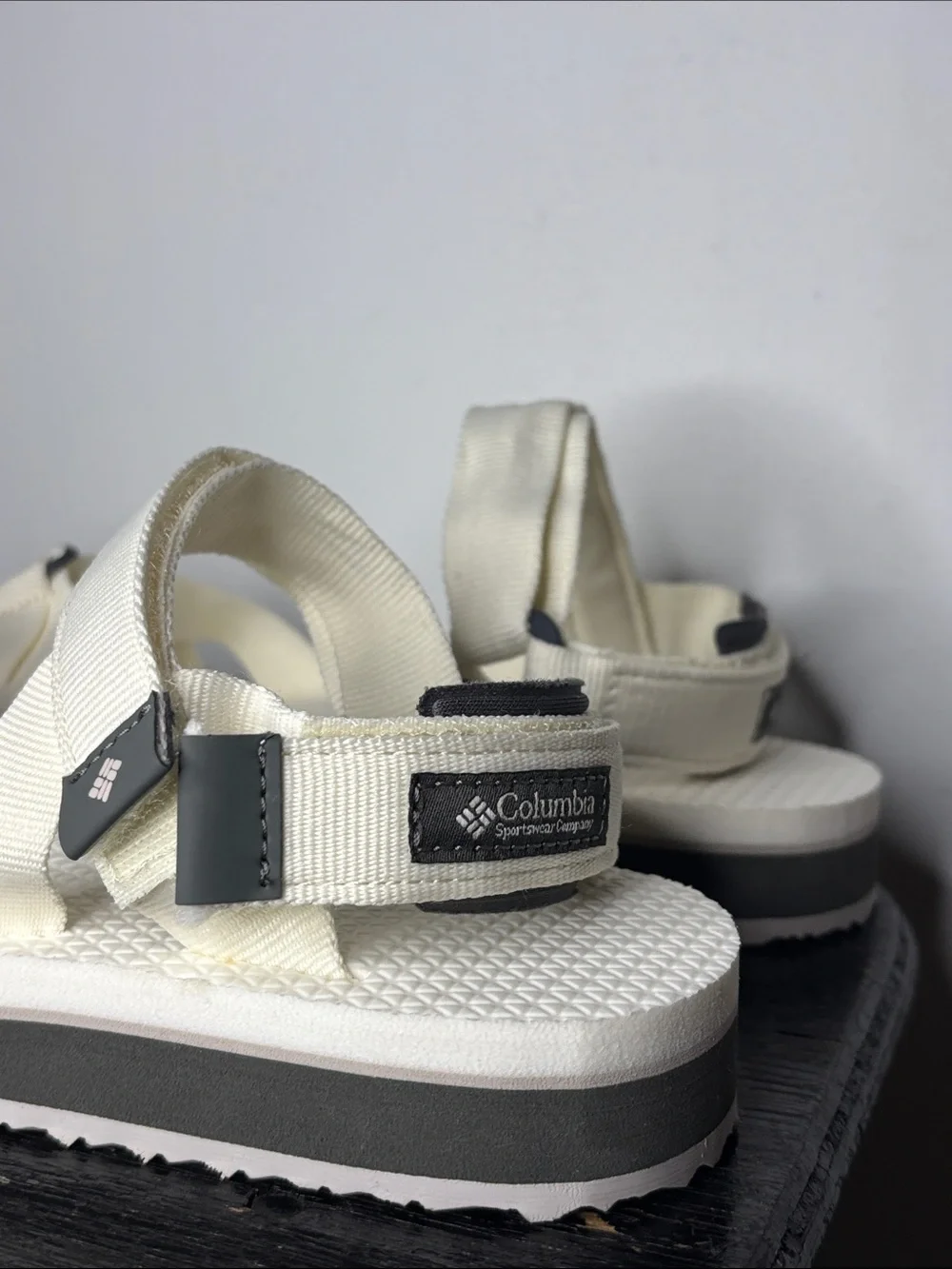 Columbia Alava Sandals in Cloud Size 8